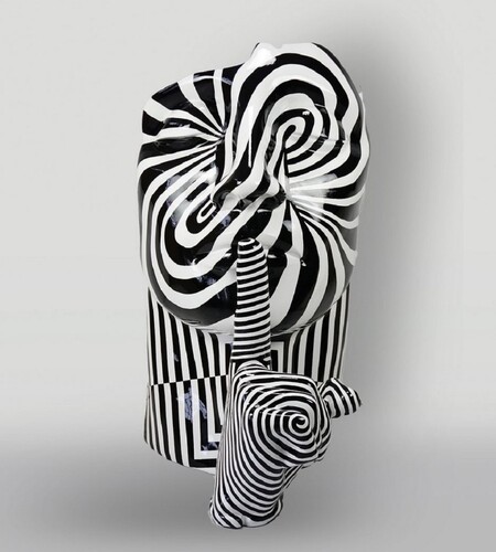 Casa Padrino XXL Deko Skulptur Wei� / Schwarz H. 140 cm - Handbemalt