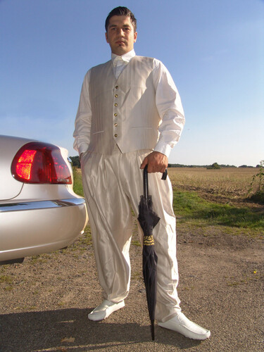 Il Padrino Moda Luxus Bundfalten Hose Creme Tone-in-Tone / light Stripes (leicht gl�nzend) - Made in Italy