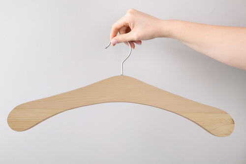 Zirben Kleiderb�gel f�r Kleiderschrank Einzel oder 6 St�ck erh�ltlich V-40.10-016