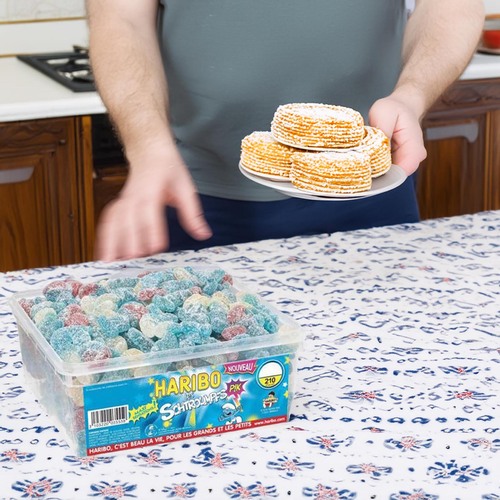 Haribo Les Schtroumpf Pik 1,2 kg - Saure Schl�mpfe f�r gro�en Naschspa�!