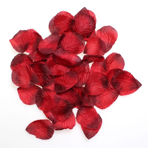 ca. 60 Rosenbl�tenbl�tter k�nstl. Rose Bl�tter Streudeko Streubl�ten ca. 5x3,7cm 