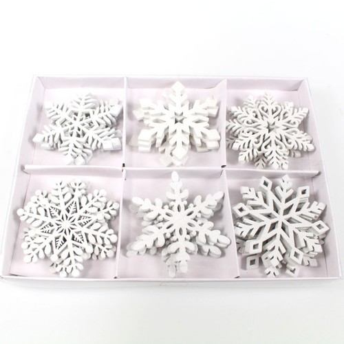 24 Schneeflocken Streudeko wei� 6-fach sortiert 5,5 cm Holz
