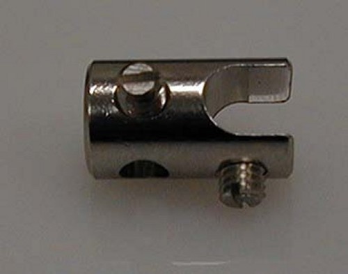 106 Klemmteil 90 Grad rund vernickelt inklusive Schrauben