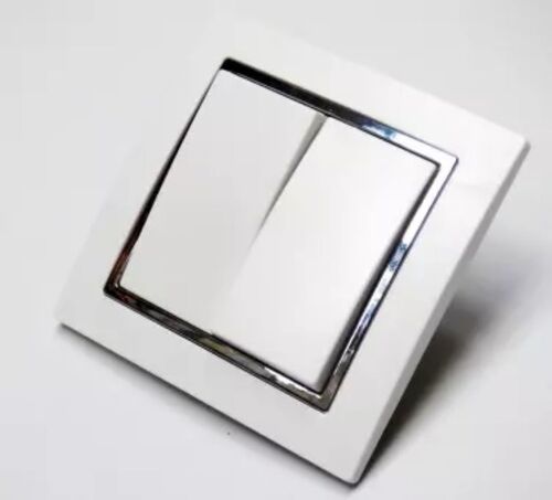 5755 Levina S Serien Schalter silberner Rand 10 Ampere