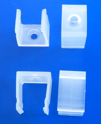 6213 Befestigungshalter f�r ALU Profil Hoch 