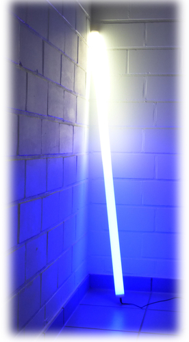 7028 LED Bunter STAB 1,23m 1188 Lumen 6 Watt12 Volt 2-farbig Blau-Wei�