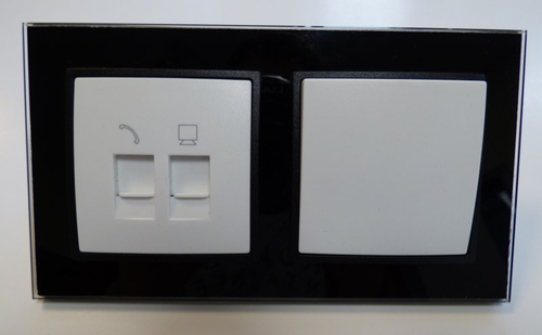 7964 Abelka Nuovo schwarz GLAS 1x Wechselsch. 1xRJ45