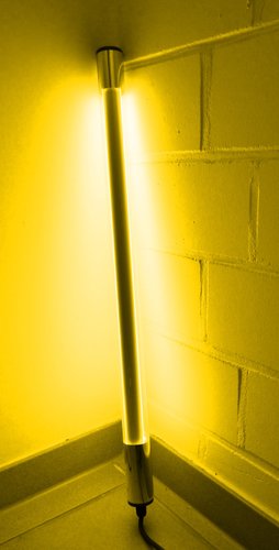 9647 LED Leuchtstab 9 Watt Gelb 63 cm Kunststoff LED R�hre IP-44 Aussen