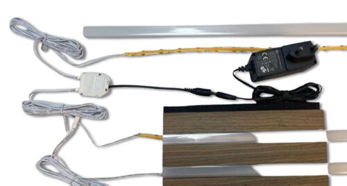 3680 LED Leuchte Kunst. Schiene 4x100cm Warm Wei�