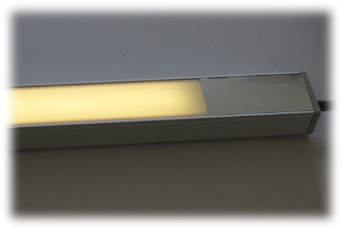 4011 LED ALU 1,5m Leuchte 43x30mm inklusive Netztel Lichtfarbe Gelb