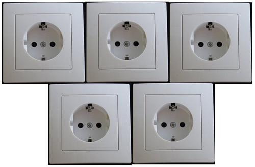 7815 Levina Kunststoff Pack Steckdose wei� 250Volt 16Ampere 5-er Pack