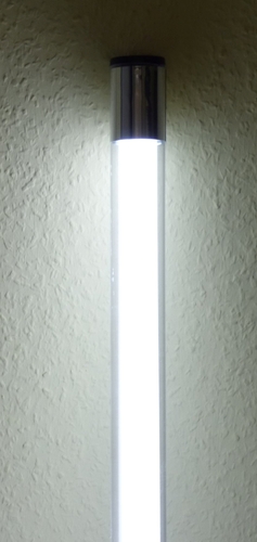 8202 LED Leuchtstab 12 Watt 1200 Lm 93cm IP20 Kalt Wei� mit Klipse