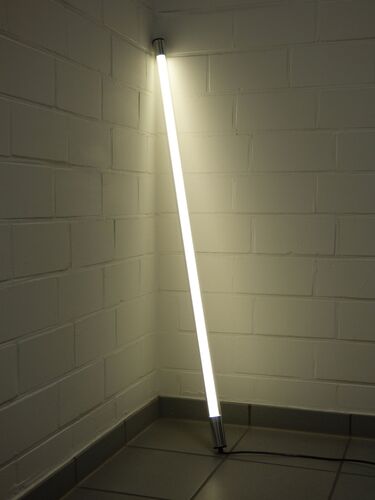 8302 LED Leuchtstab 12 Watt 1200 Lm 93cm IP44 au�en in Kalt Wei�