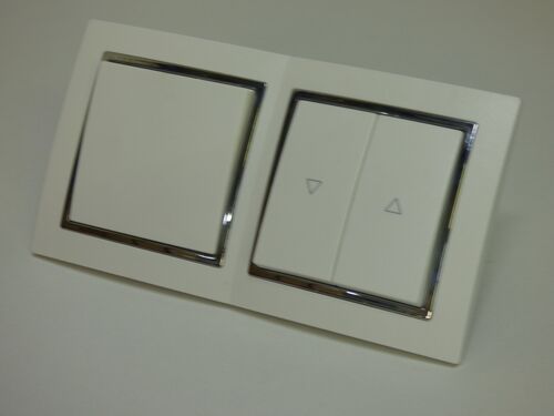 9540 Levina Schalterserie 2-er 1xWechsel 1x  Rolladen silberner Rand