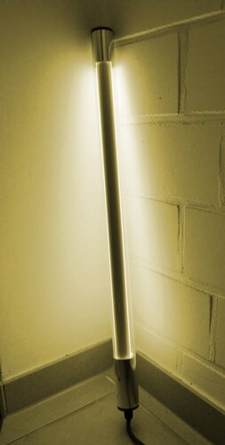 9654 LED Leuchtstab 18 Watt warm wei� 123 cm IP-44