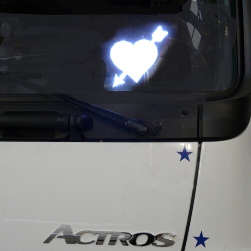 LED Herz Dekoration f�r LKW in wei� Beleuchtung 24V