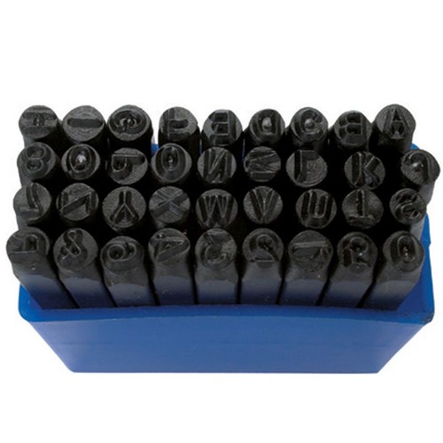 Schlagzahlen Satz 36tlg. Schriftgr��e 4mm Schlagbuchstaben CV in Kunststoffbox