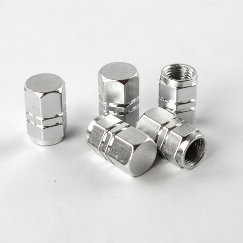 Chrom Ventilkappen in Sechskant Form 5 St�ck aus Aluminium H 17 mm Zierstreifen