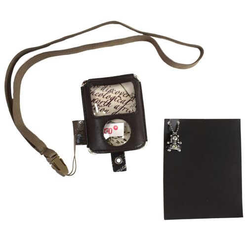 Nici Wild Friends MP3 Player T�schchen braun ca. 7,5 x 6 x 1,8 cm inkl. Anh�nger