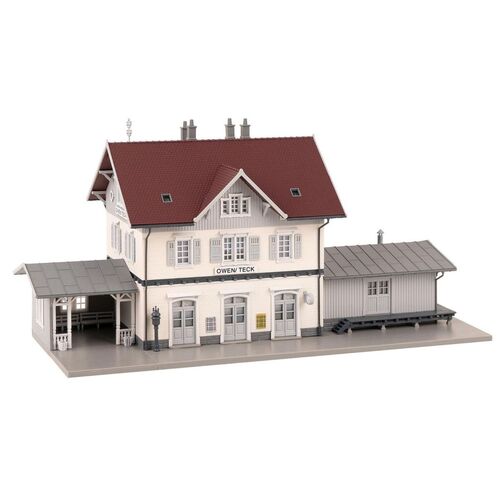 Faller Bausatz H0 110145 Bahnhof Owen mit Nebengeb�ude 1:87