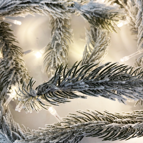 LED Tannengirlande 200cm mit 25 LED und Kunstschnee