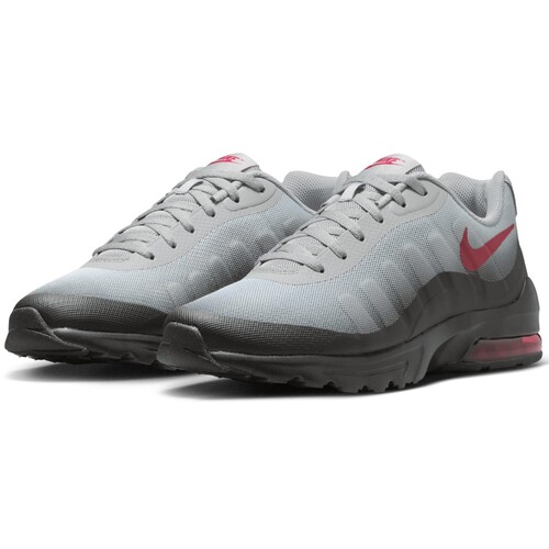 Nike Air Max Invigor Sneaker