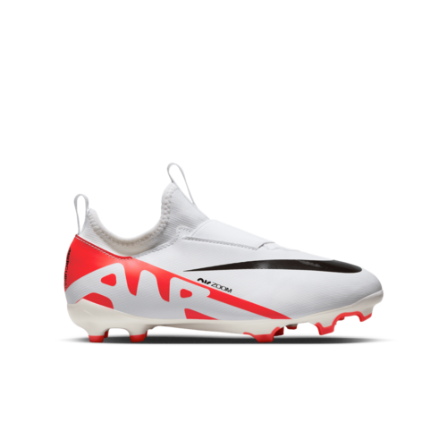 Nike Jr. Zoom Mercurial Vapor 15 Academy MG Fu�ballschuh f�r verschiedene B�den f�r j�ngere/�ltere Kinder