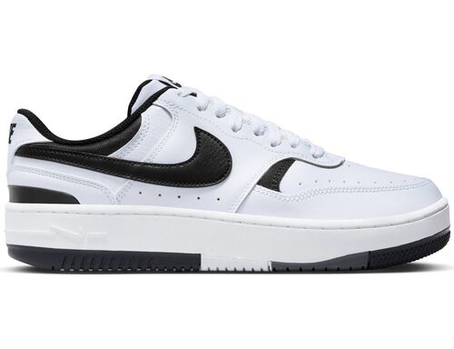 Nike Wmns Nike Gamma Force Sneaker