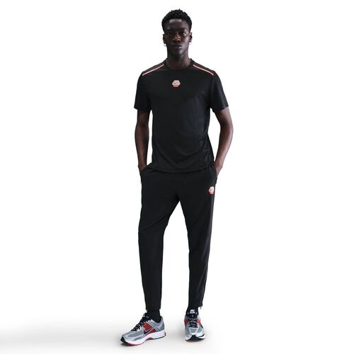 Nike M Nsw Cs Run Pant - black/lt crimson