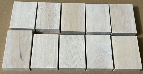 10 St. Wei�buche Massivholz Holzkl�tze ca. 5-6x4x1.6cm Holzabschnitte Brennholz Hainbuche Bastelholz H�lzer