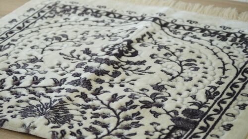 Gebetsteppich Gebetsmatte Muslim Seccade Namaz Gebet weich Kets Kadifeteks 