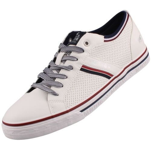 Mustang Herren Sneaker Wei�