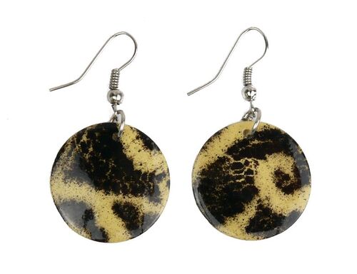 Runde Ohrringe aus Muschel