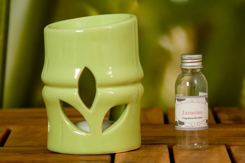 Duftlampe Bambus inkl. 30ml Duft: Jasmin