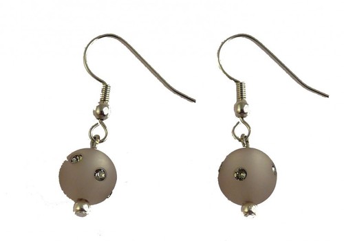 Ohrringe mit grauen Polarisperlen mit Swarovski