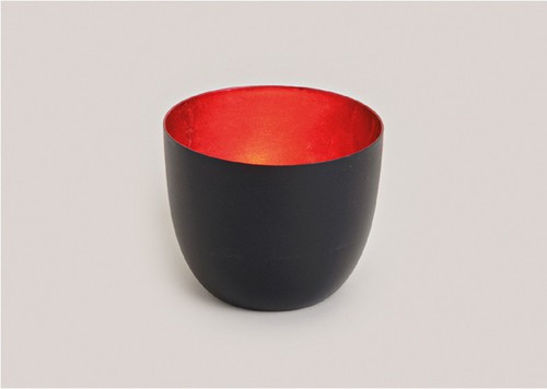 Windlicht aus Metall, verschiedene Farben 