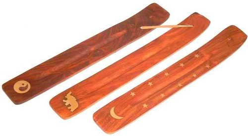 R�ucherst�bchenhalter mit Motiv