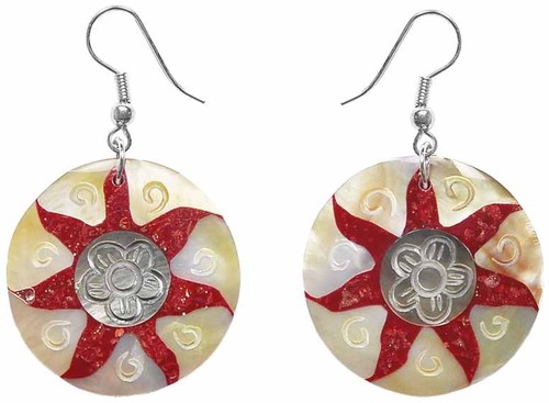 Ohrringe mit Muscheln