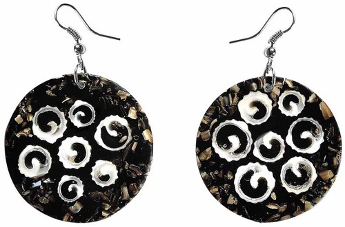 Ohrringe mit Muscheln