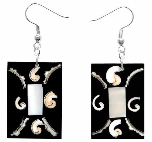 Ohrringe mit Muscheln