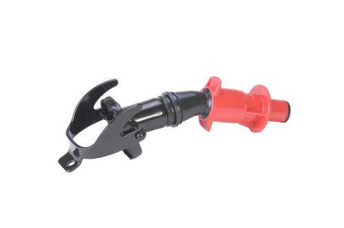 Metall-Einf�llsystem f�r Kraftstoff