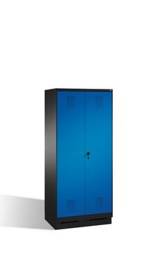 Spind | Doppelspind auf Sockel, 2 Abteile f�r 1 Person, Abteilbreite 400 mm