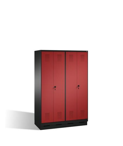 Spind | Doppelspind auf Sockel, 4 Abteile f�r 2 Personen, Abteilbreite 300 mm