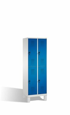 Spind | Doppelstock auf F��en, 2 Abteile, 4 F�cher, Abteilbreite je 300 mm