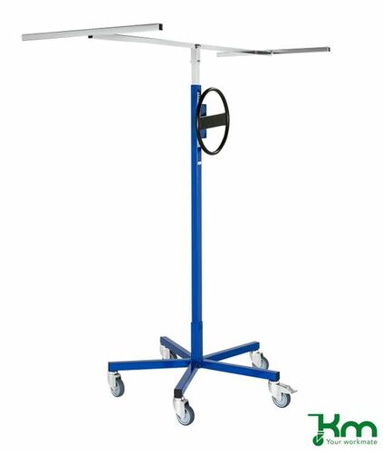 Plattenlift f�r�Arbeiten an Decken mit Feststeller