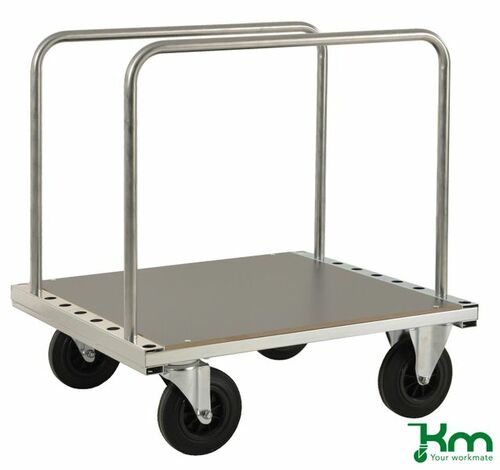 Plattenwagen f�r schwere Lasten mit Feststeller