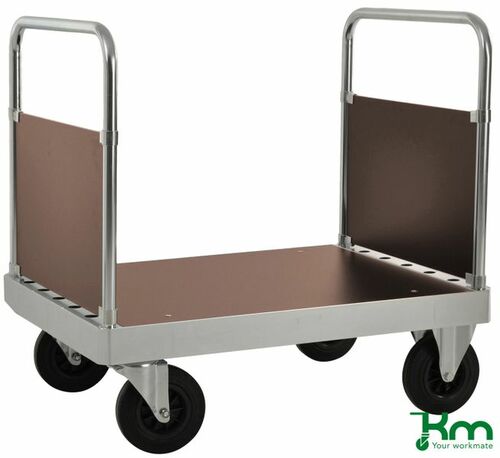 Stirnwand Plattformwagen mit Festeller 2 B�gel