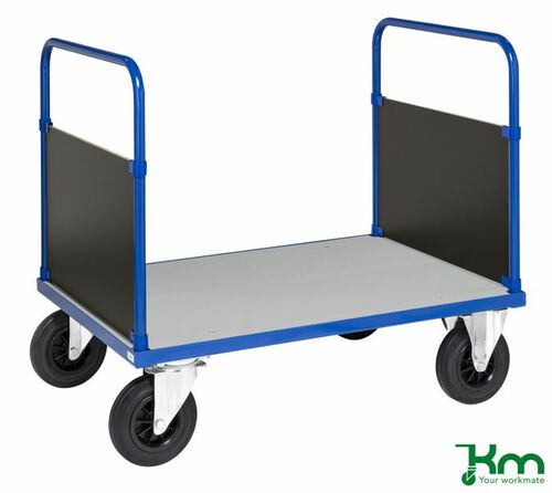 Plattformwagen mit 2 Stirnw�nden und Feststeller