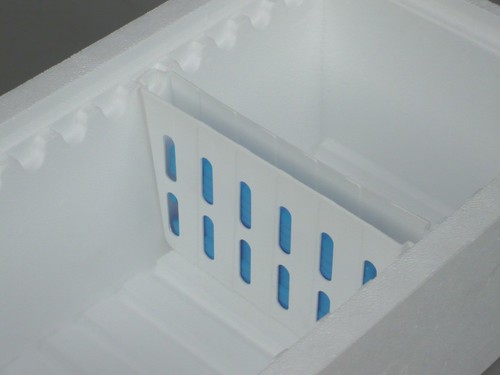 Halter f�r 1 K�hlelement, Transportbeh�lter A300 Ship