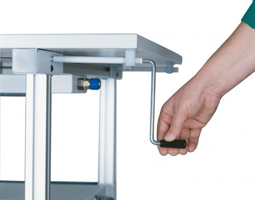 Nachr�stsatz H�henverstellung f�r Grundtisch Tiefe 1500